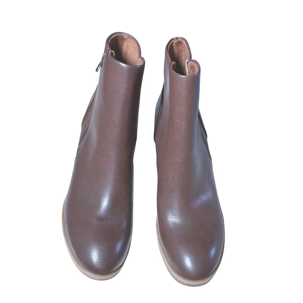 KORKS Hattie‎ Brown Vegan Leather Western Booties. NWOT 8.5